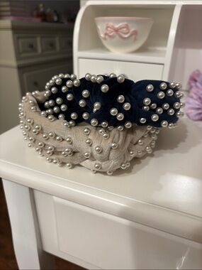 Lele Sadougi Pearl-Embellished Knot Headband - Navy and Beige